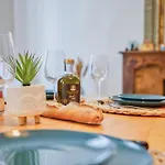 Superbe 95m2 Proche Arenes- Parking Offert Appartement Nîmes