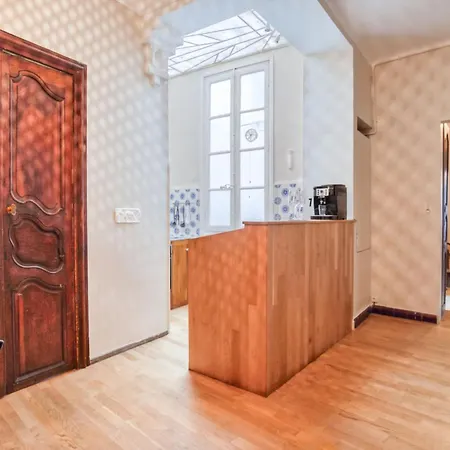 Appartement Superbe 95m2 Proche Arenes- Parking Offert Nîmes